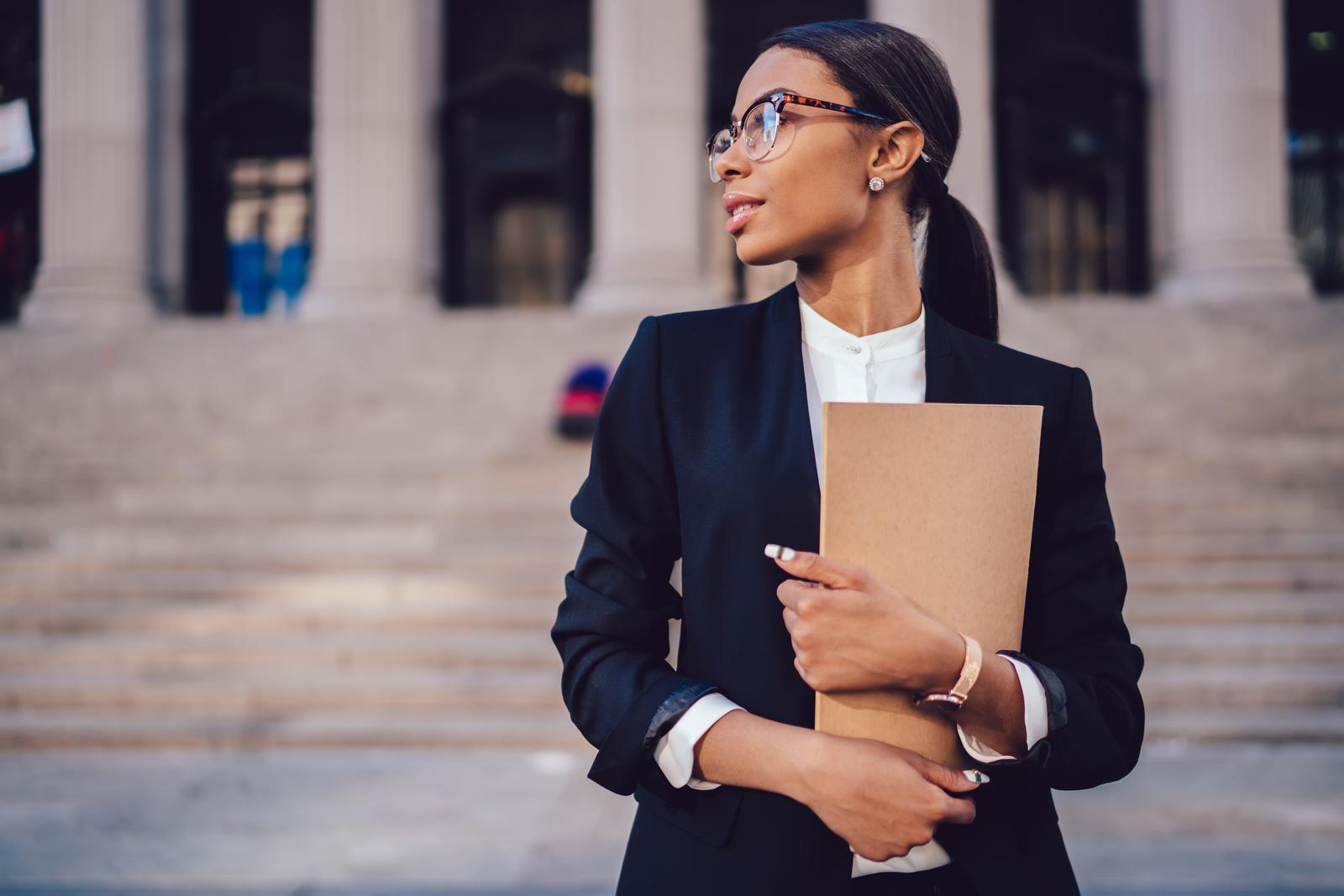 What to Bring to an Interview